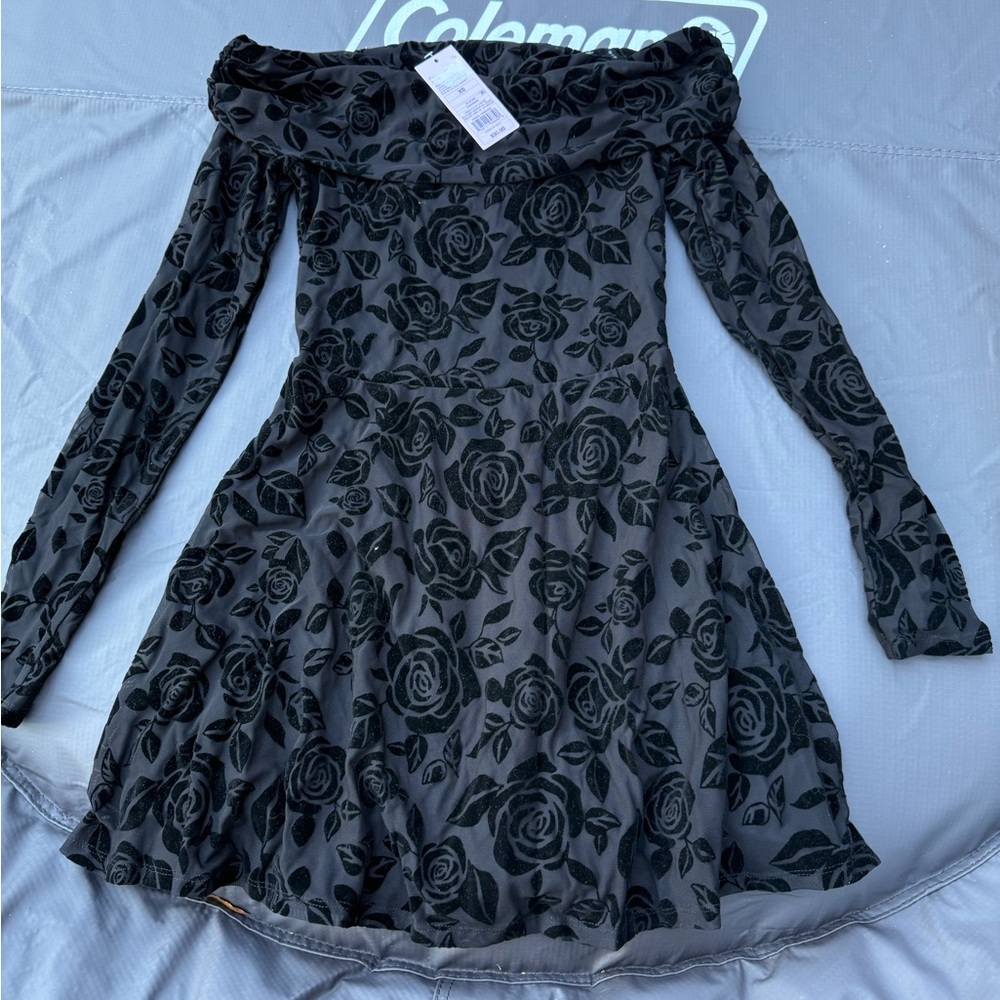 Wild Fable Black Rose Long Sleeve Dress